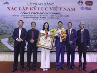 Khu du lịch Cổng Trời Đông Giang lập kỷ lục Việt Nam