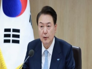 Hàng loạt giáo sư từ chức, Tổng thống Hàn Quốc kêu gọi đối thoại