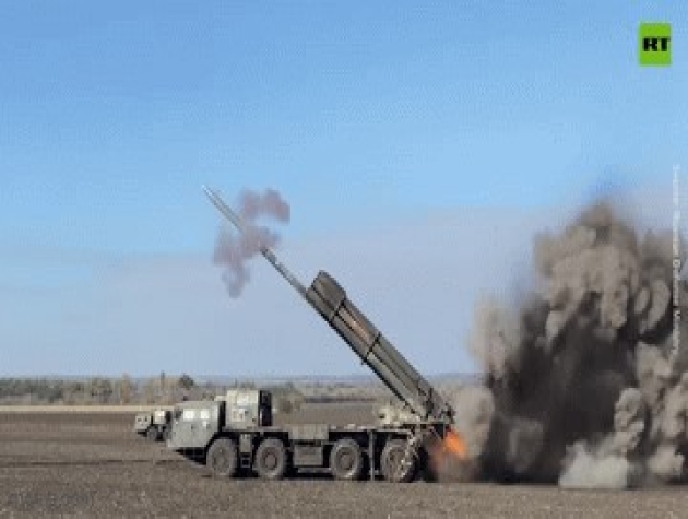 Nga tấn công, kho chứa tên lửa của Ukraine nổ tung, lửa bốc cao hàng chục mét